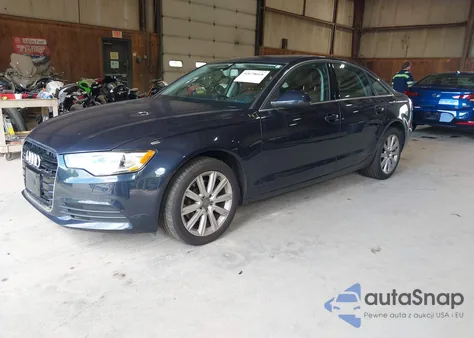 2013 Audi A6 2.0T Premium z USA, uszkodzony, nr VIN WAUGFAFC1DN023961